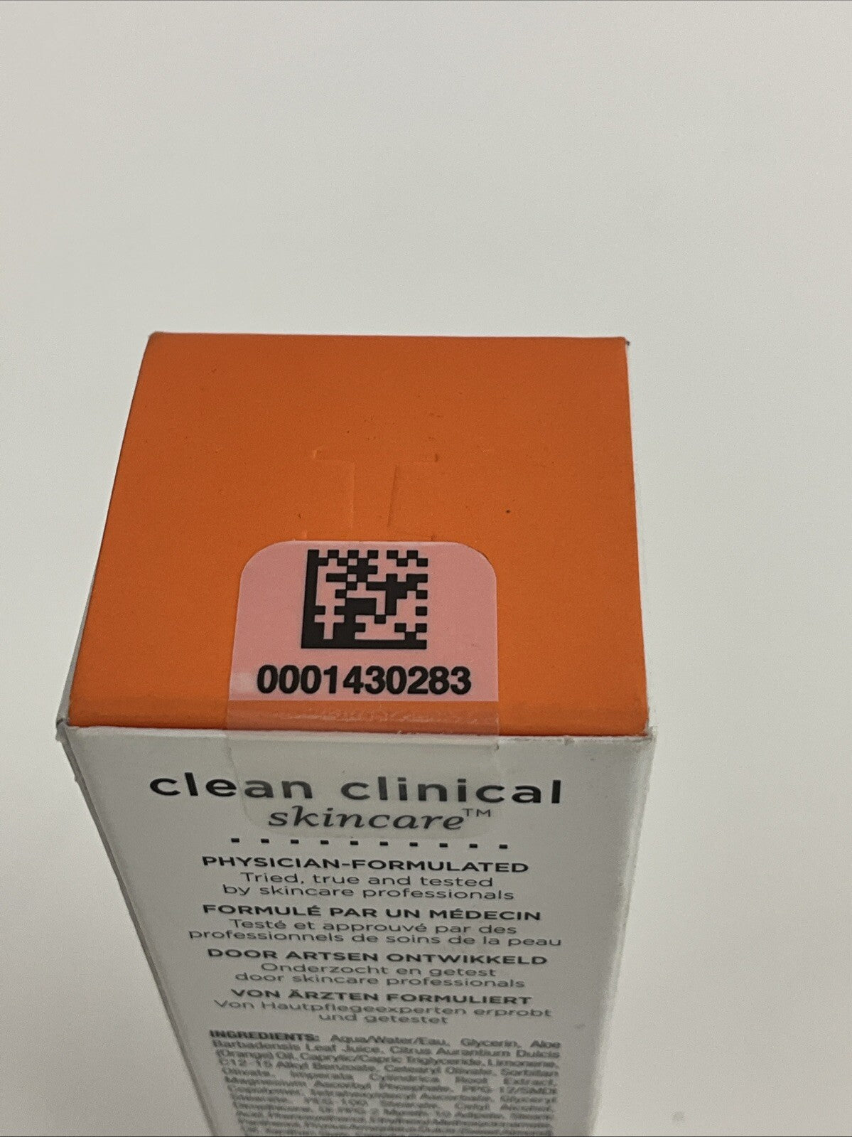Hydrating Anti-Aging Serum with Vitamin C - 1.7oz/50ml