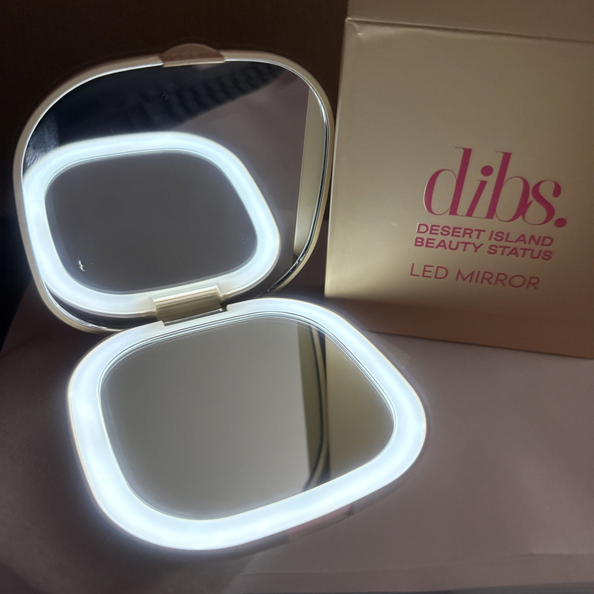 LED Compact Makeup Mirror with Bright Light - Dibs Beauty