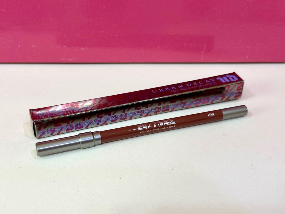 Lip Liner Pencil Set - Assorted Shades for Precise Lip Definition