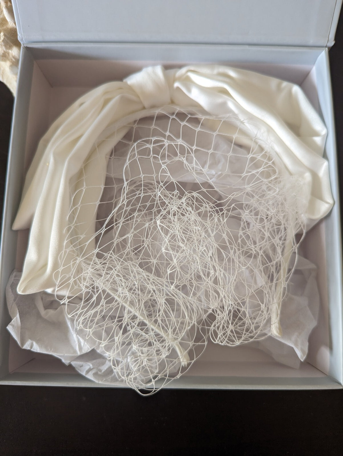 KRISTIN ESS The Veil Headband Bright White NIB