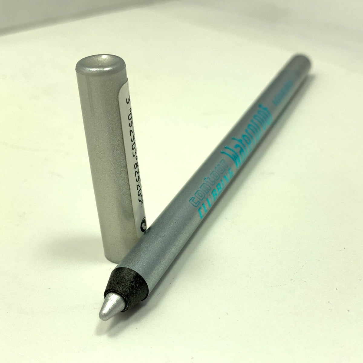 Waterproof Eyeliner Pencil - Multiple Shades for Precise Eye Makeup