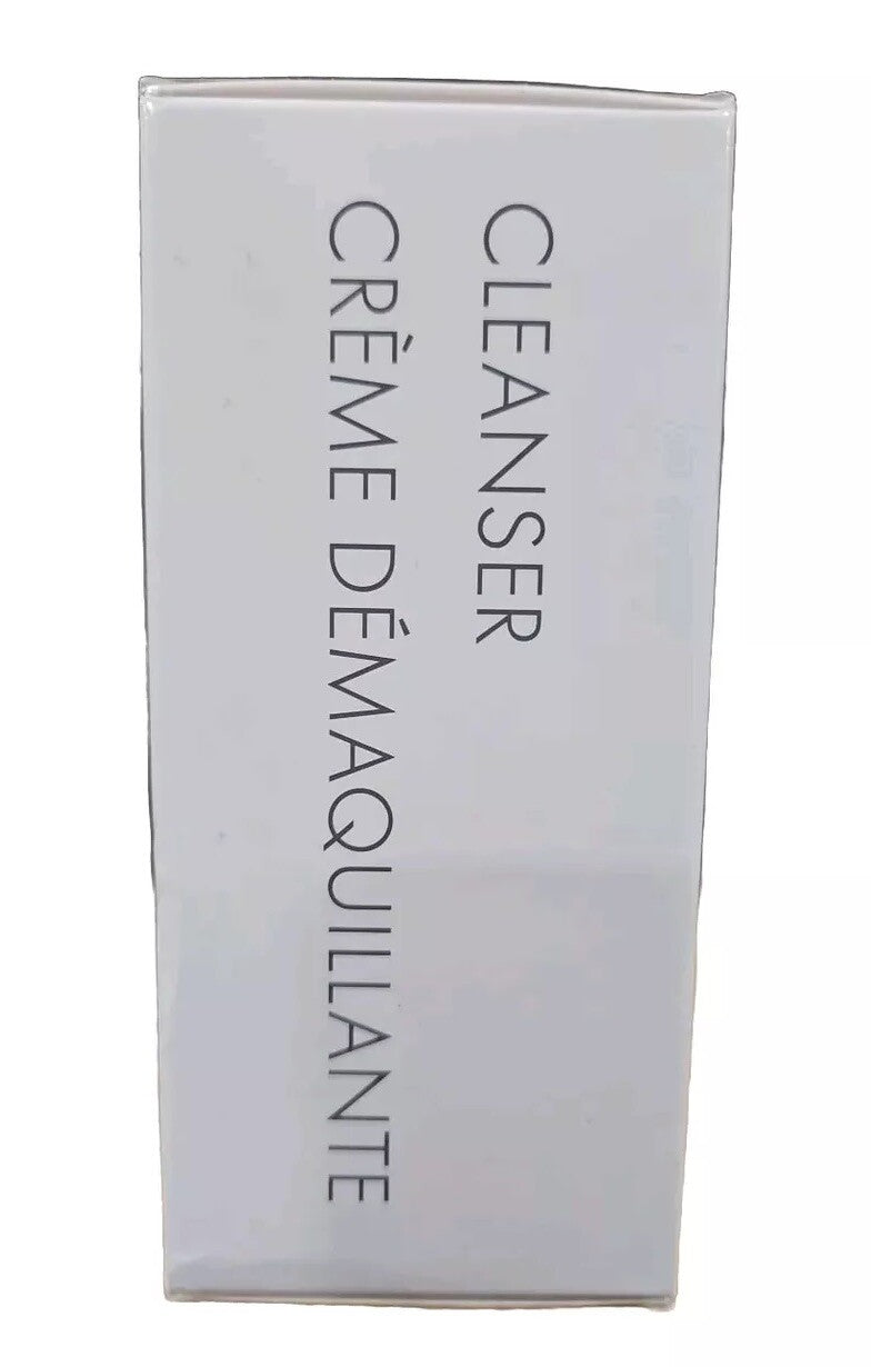 Travel Size Face Cleanser Cream with Cloth - 0.7 Oz / 20 ML