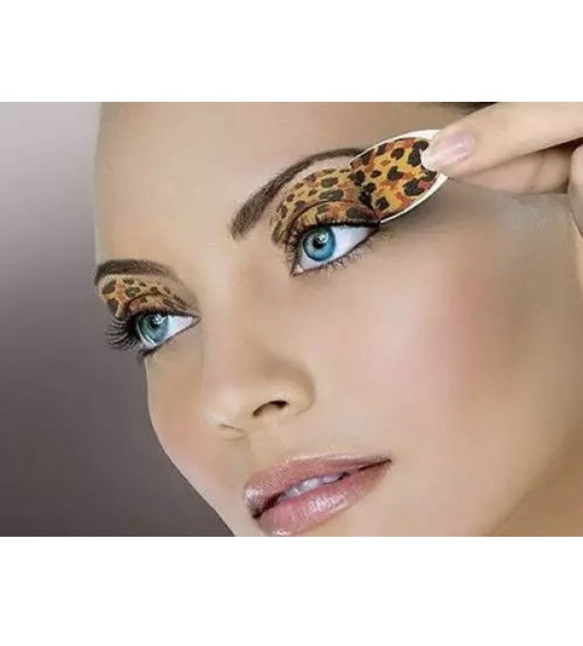 Animal Print Eye Shadow Appliques - 3 Looks Makeup Kit