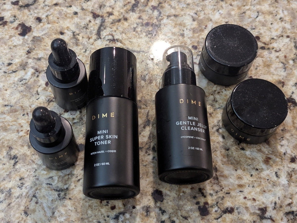 Travel Skincare Gift Set - Cleanser, Toner, Serum, Cream - 6 Pieces