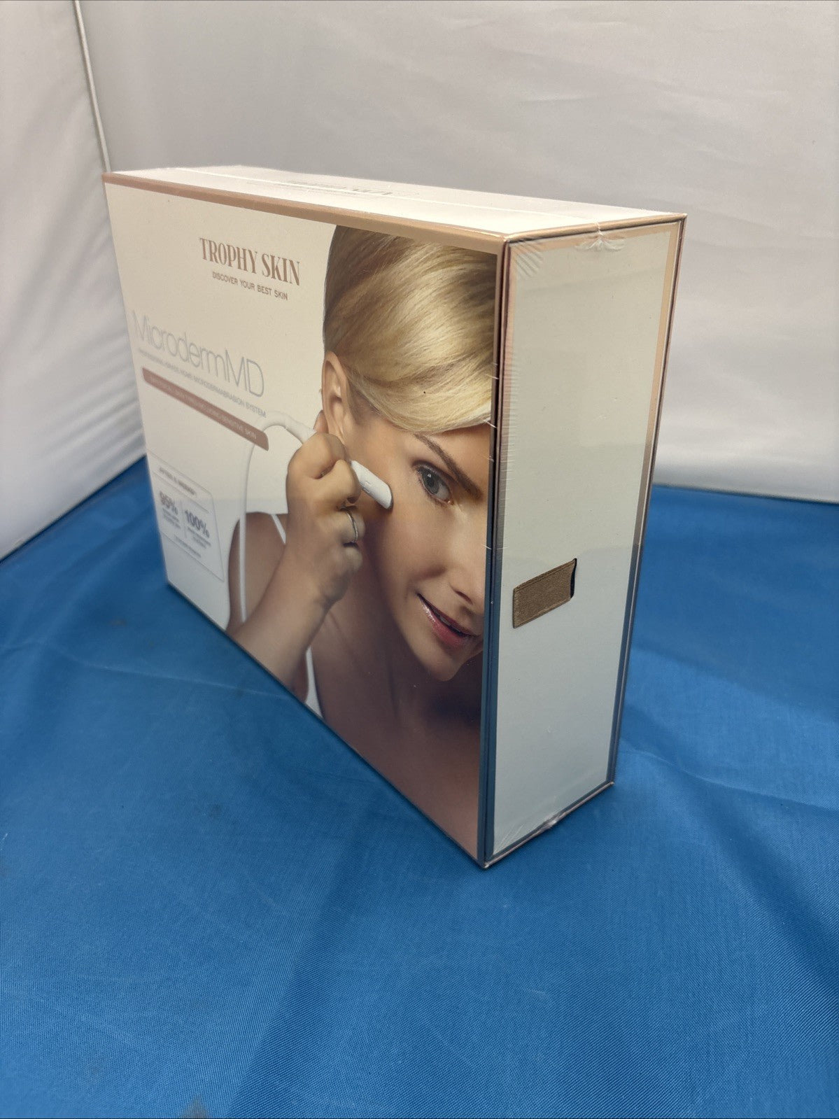 MicrodermMD Professional Microdermabrasion System for Home Skin Exfoliation