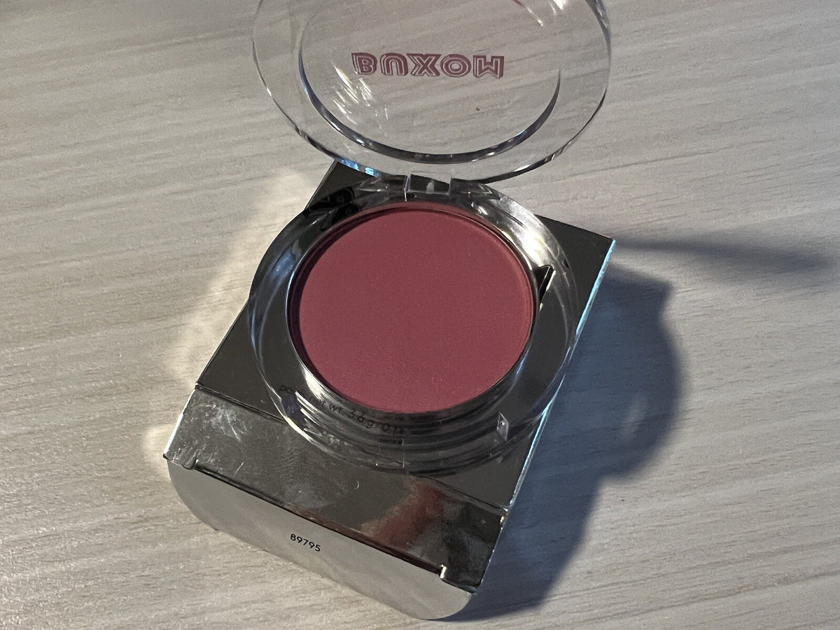 Primer-Infused Blush IBIZA - Long-Wear Powder Makeup for Face