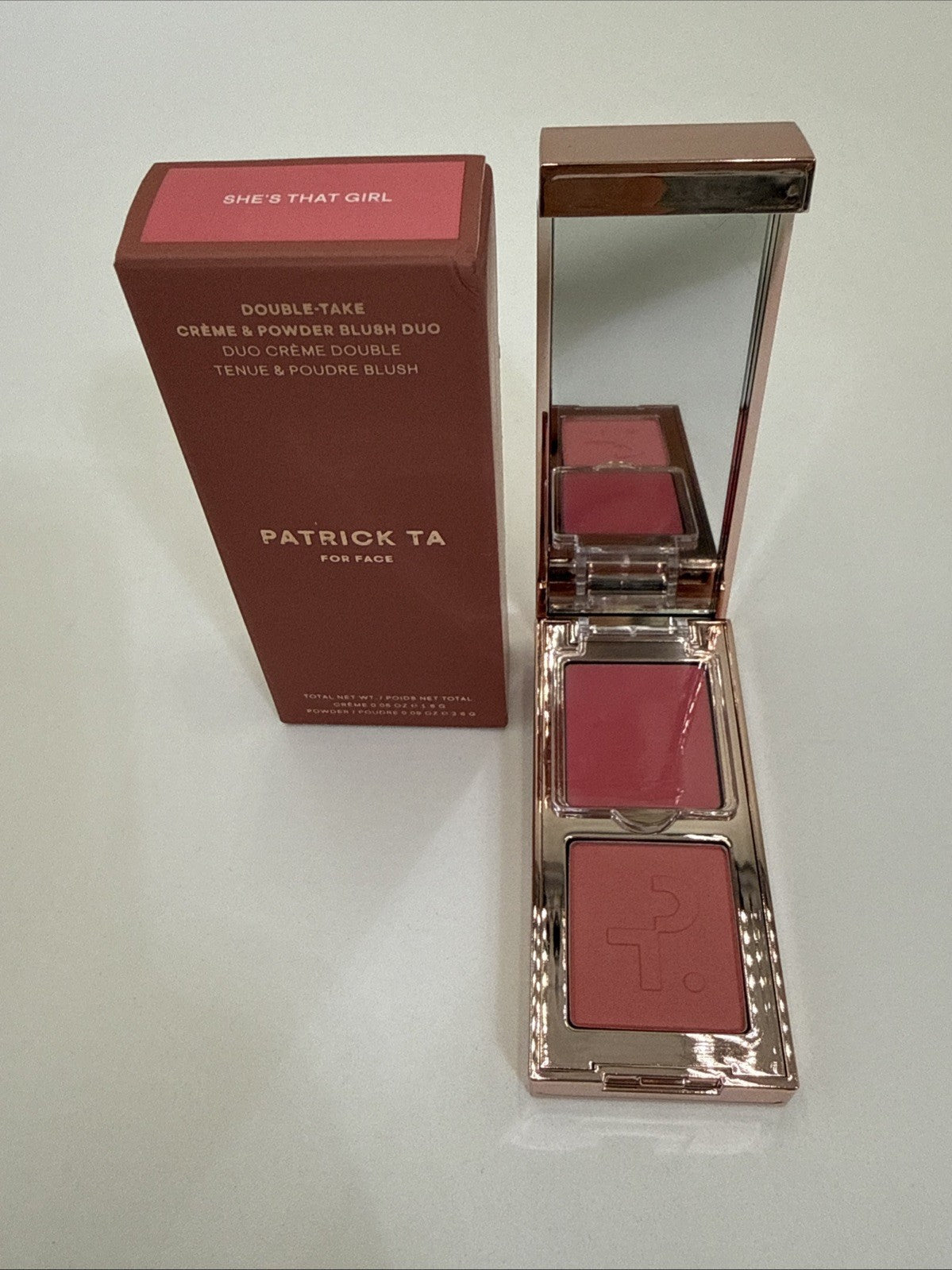 Double-Take Creme & Powder Blush Duo She’s That Girl - Long-Wearing Glow