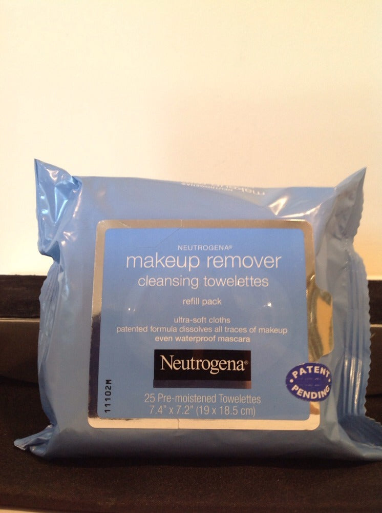 Neutrogena Makeup Remover Facial Cleansing Towelettes Alcohol-Free 25 Count