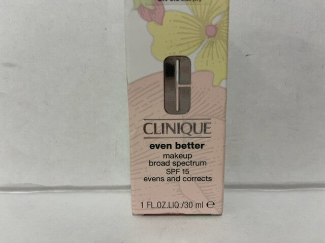Clinique Broad Spectrum SPF 15 Foundation - 1 oz, Multiple Shades