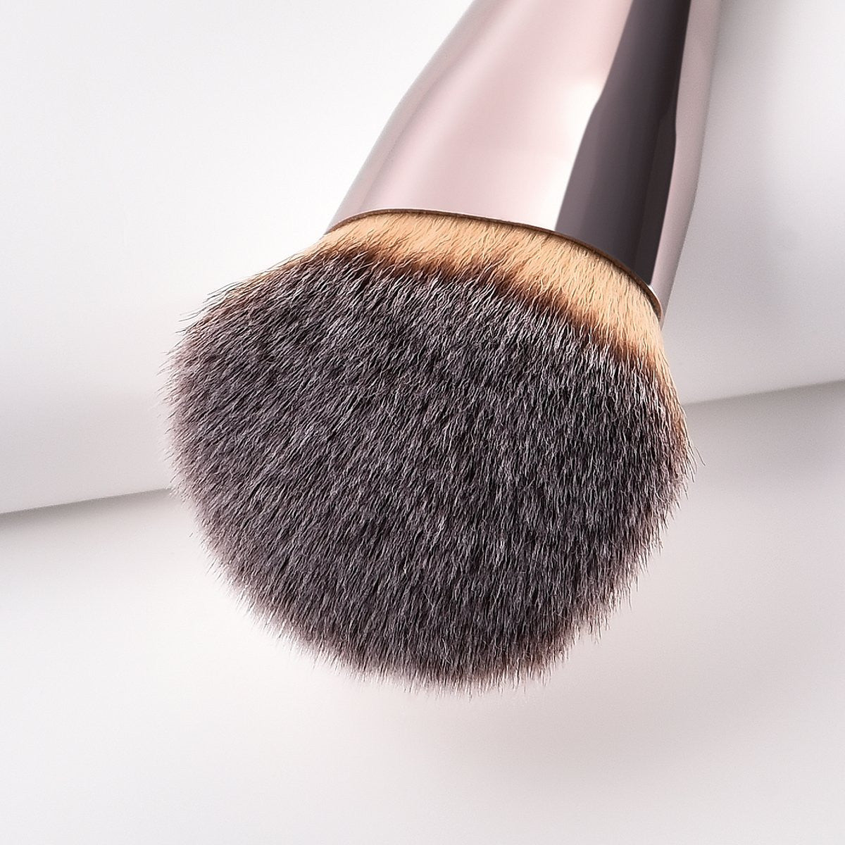 Professional Makeup Brush Set - Synthetic Foundation Blending Brush