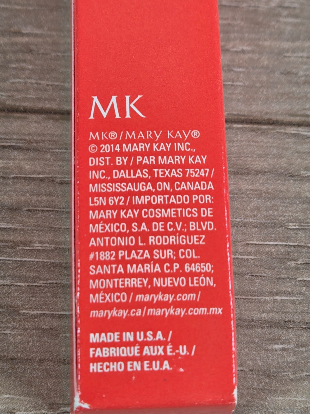 Lip Gloss Sheer Neutral Glossy Lip Shine - 080513