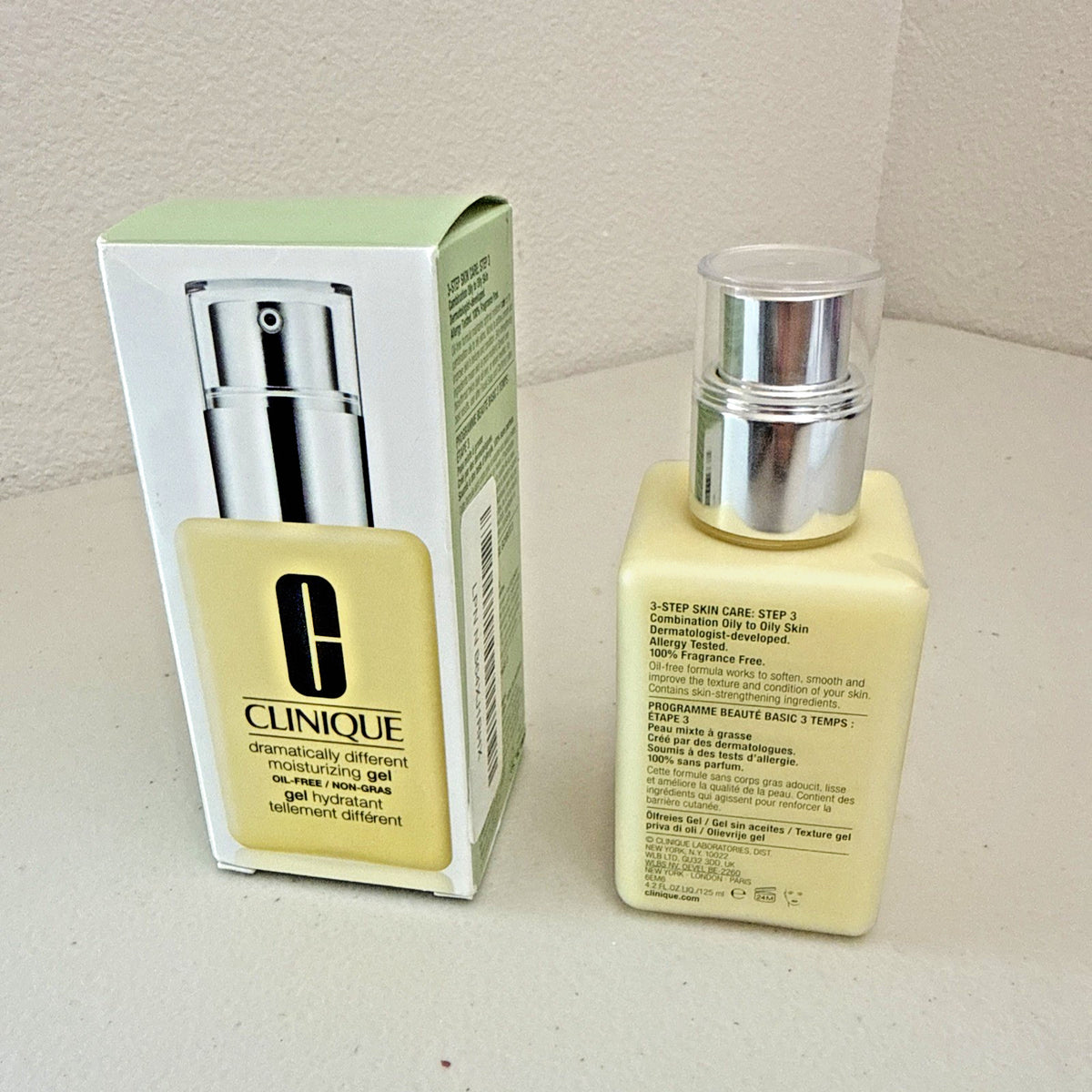 Clinique Dramatically Different Moisturizing Gel Pump NIB 4.2oz Oily