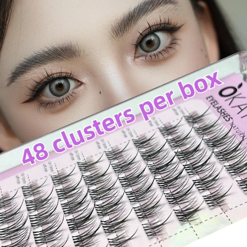Light Wispy False Eyelashes with Reusable Clusters for Natural Volume