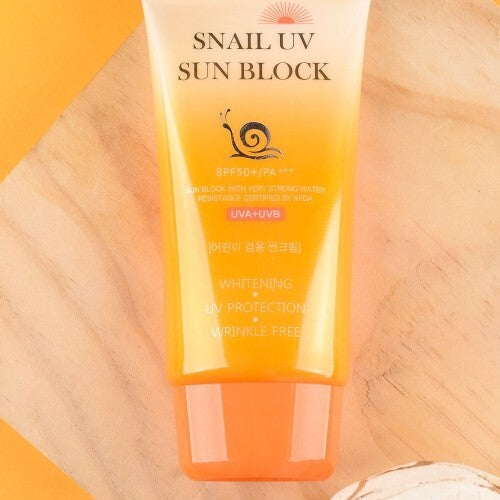 SPF 50+ PA+++ Snail UV Sun Block Cream for Daily Sun Protection