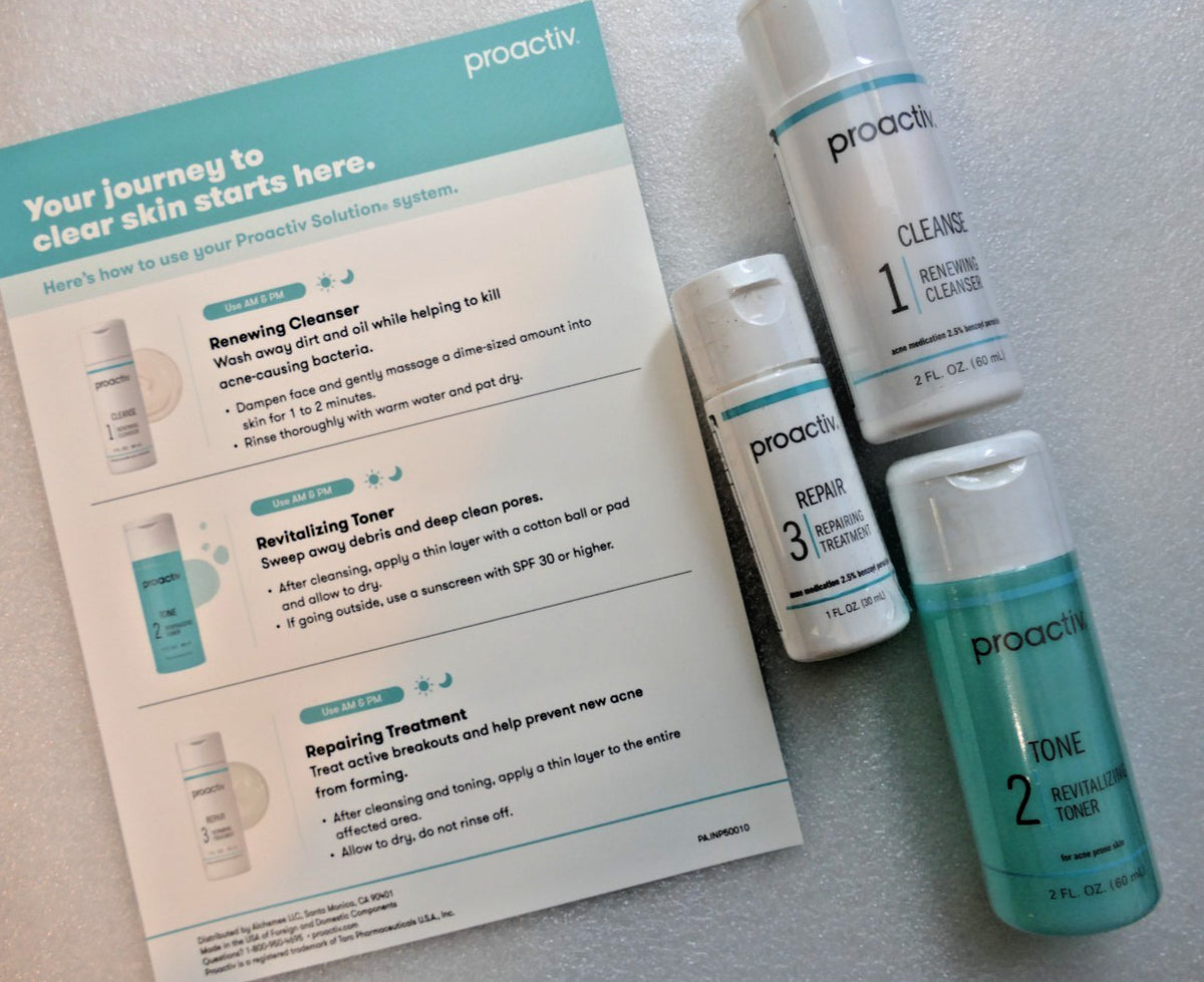 Proactiv 3-Step Acne Treatment System - 30 Day Starter Pack for Clear Skin