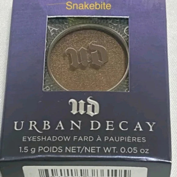 Urban Decay Eyeshadow Palette - Multiple Shades in Velvety Finish, 0.05oz