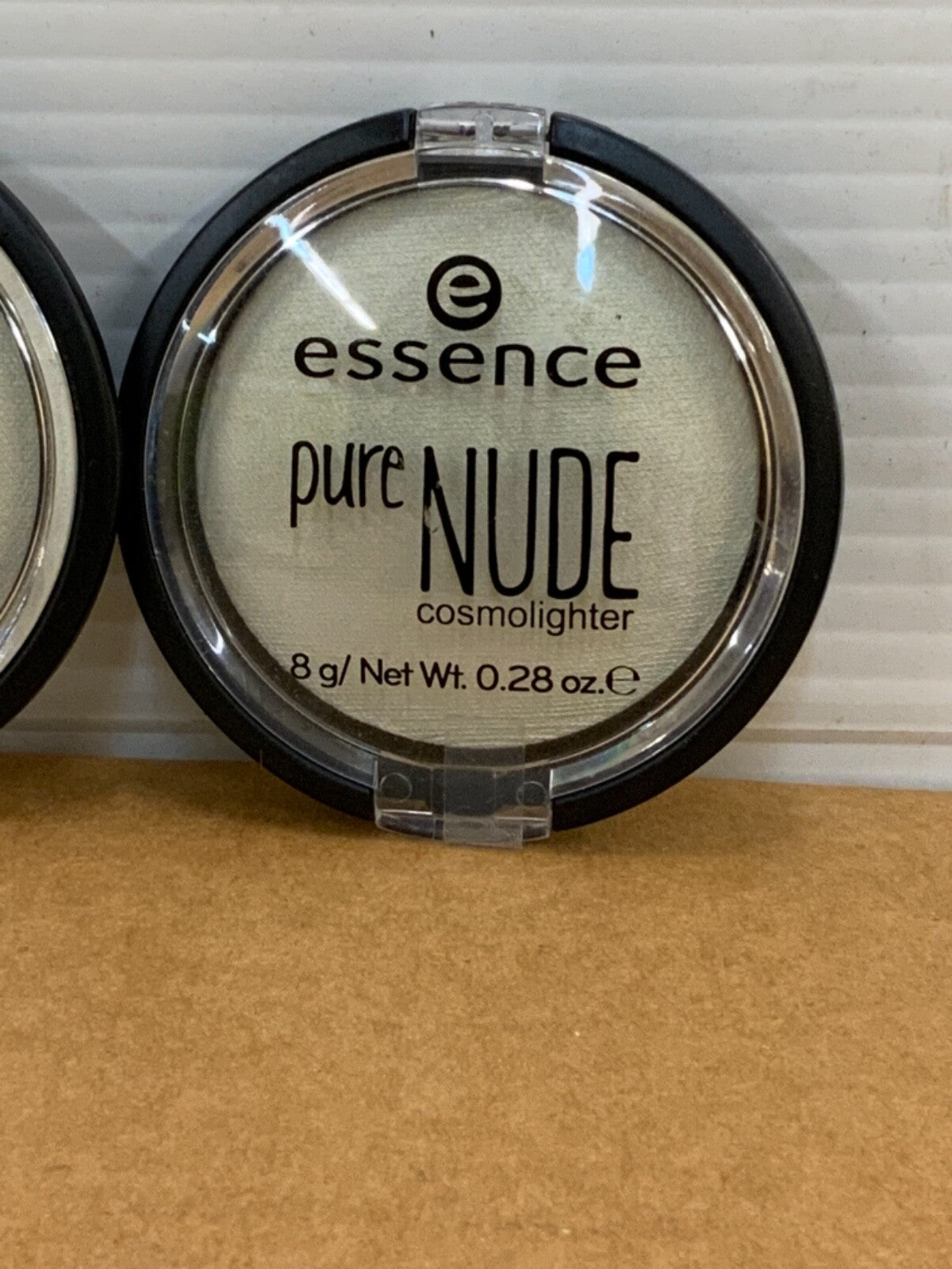 Essence Pure Nude 30 Cosmolighter Be My Cosmolight Set - 8g/0.28oz
