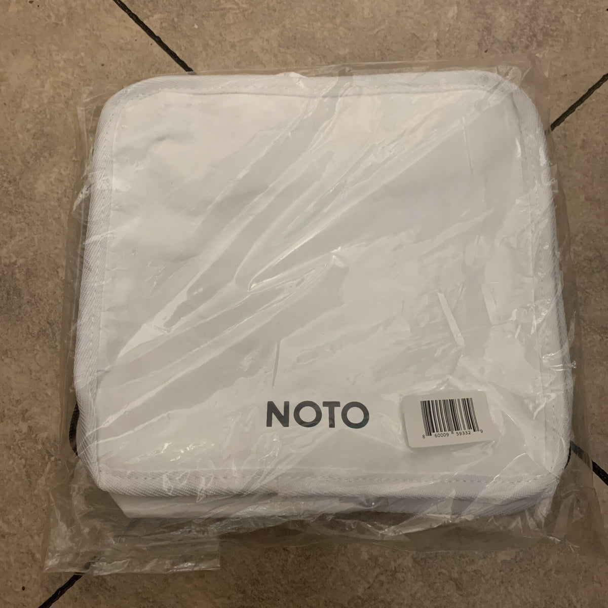 NoTo Botanics 9x8x4.5 Inch Washable Collapsible Travel Kit Bag