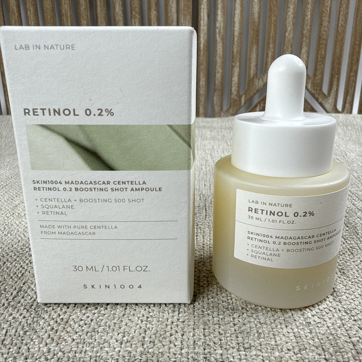 Hydrating Face Serum with Centella and Retinol 0.2% - Skin 1004 Madagascar