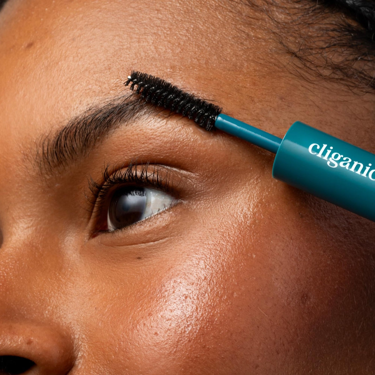Organic Castor Oil Eyelash & Brow Serum Refillable 0.34oz Clear