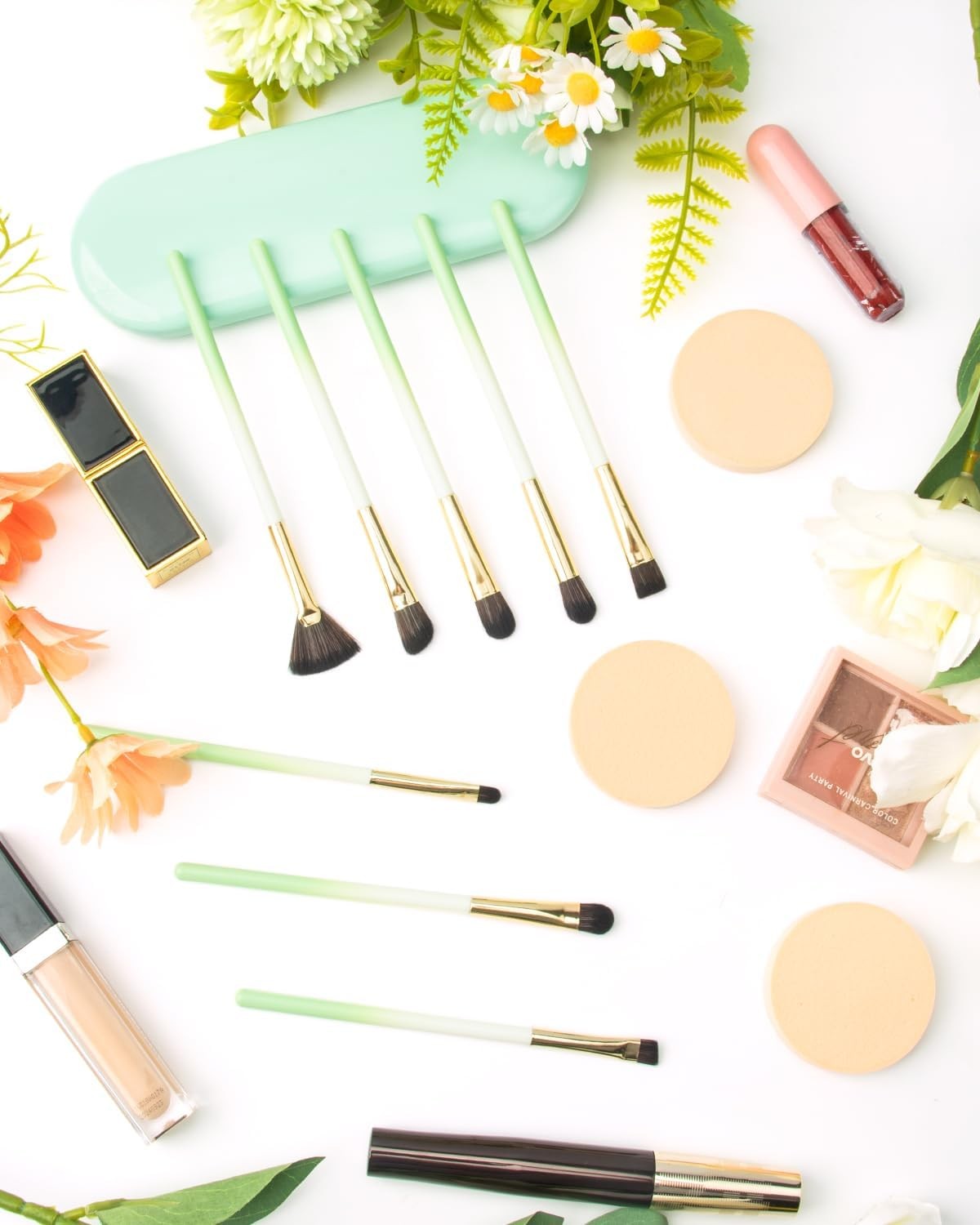 8-Piece Synthetic Eye Makeup Brush Set with Case for Beginners