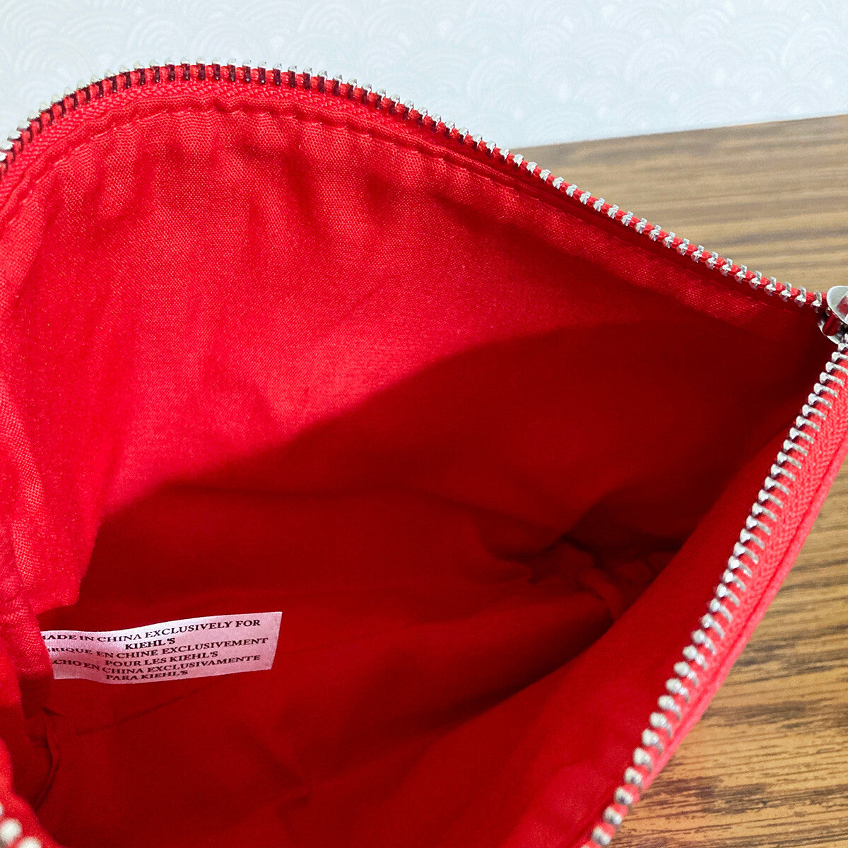 Kiehls Skull Red Velour Cosmetic Bag Small Travel Pouch Holiday Gift