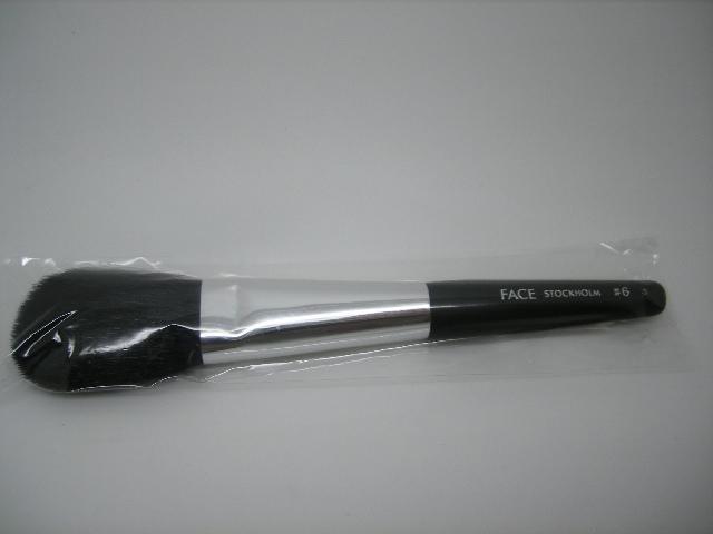 Face Stockholm Chisel Brush #6 for Blending, Highlighting & Contouring