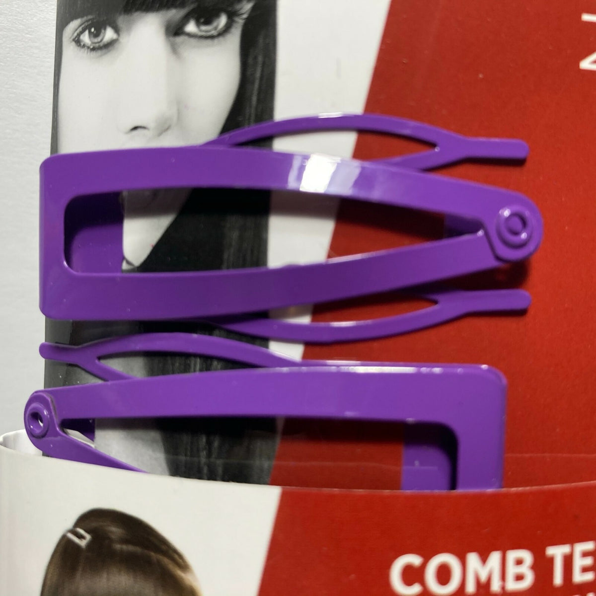 4) Vidal Sassoon Comb Teeth Secure Hold Sure Grip Clix Hair Clips