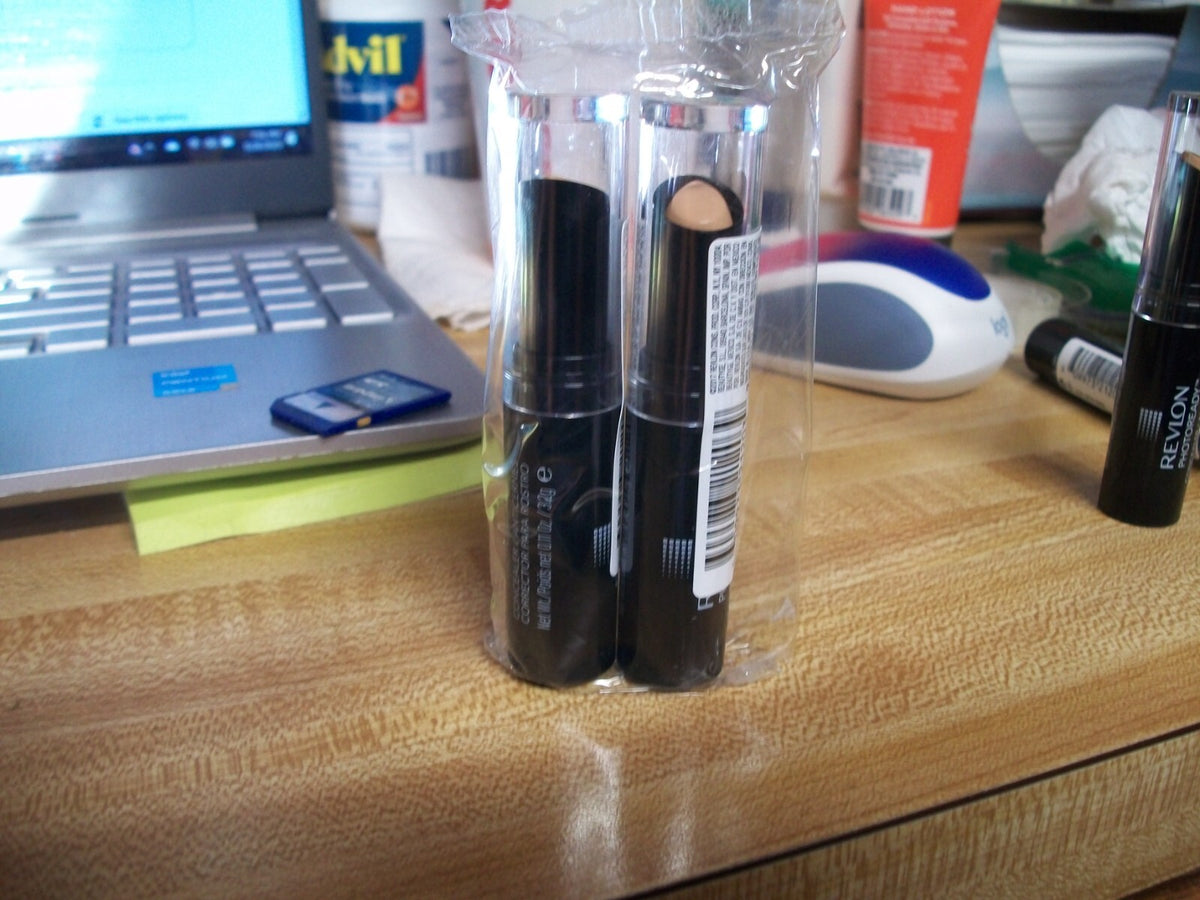 Revlon PhotoReady Concealer Medium 004 - Pack of 2, Sealed, New