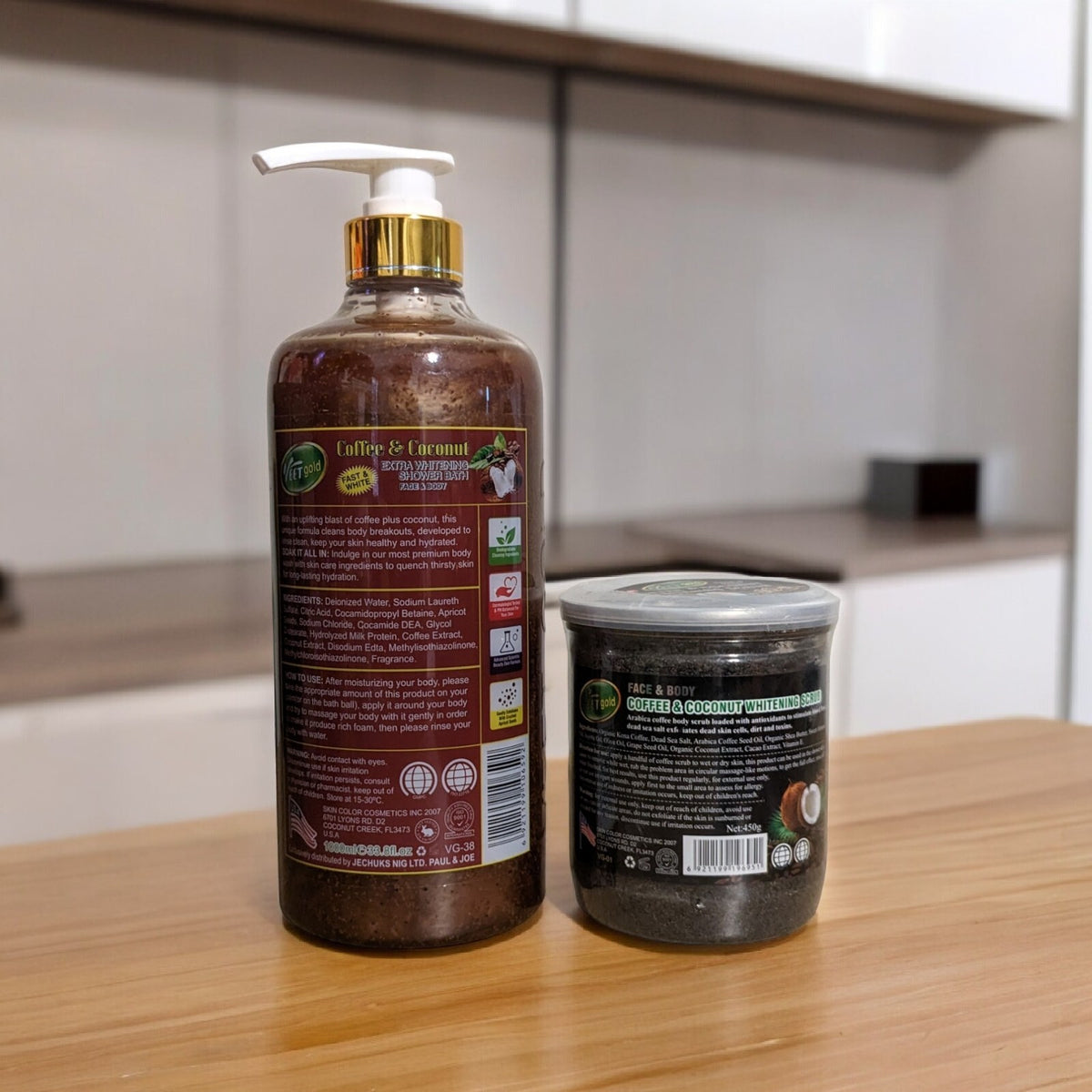 Veet Gold Coffee Coconut Whitening Scrub & Shower Gel Set 1450ml