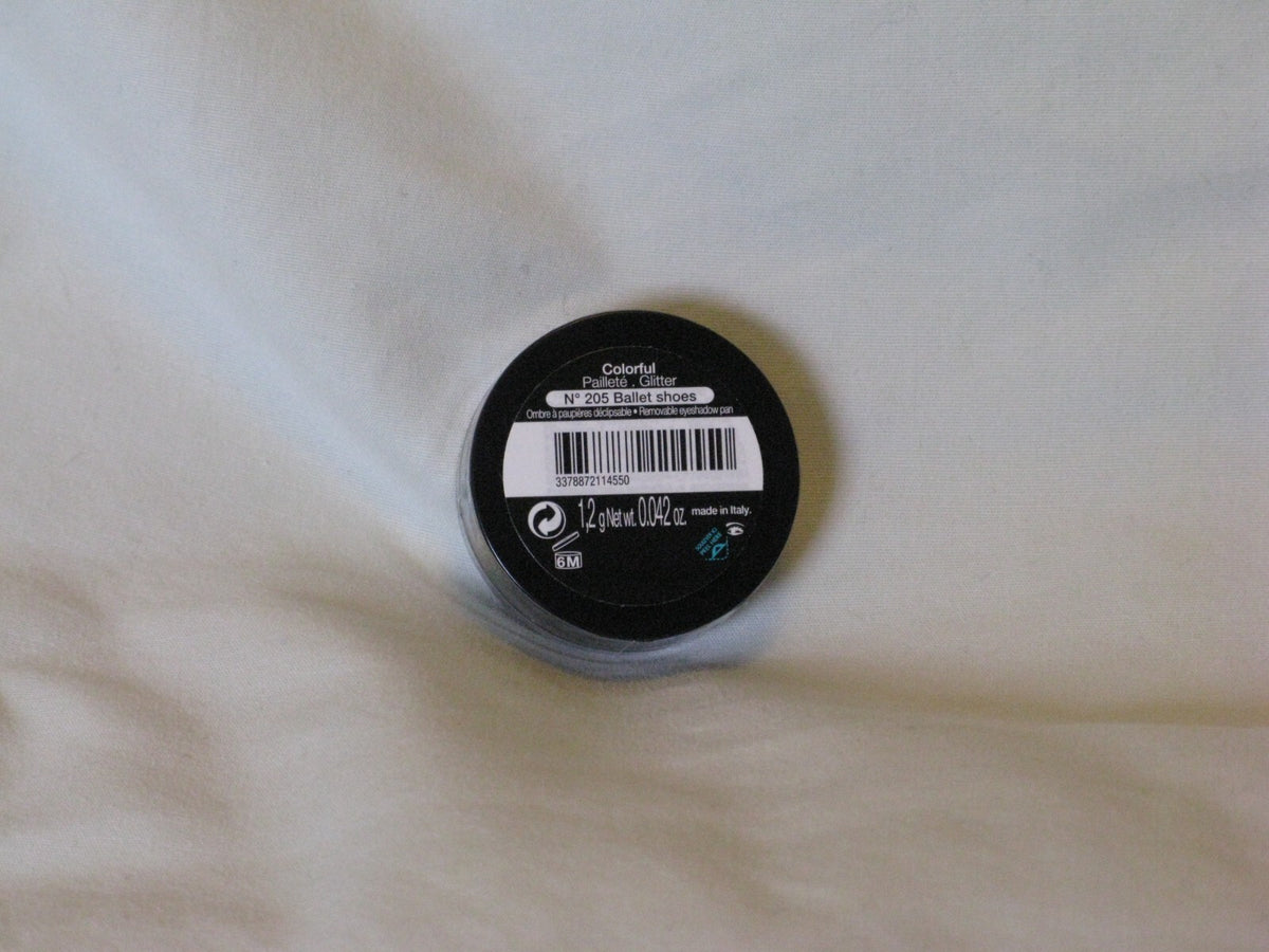Pale Peach Ivory Shimmer Eye Shadow - Long Lasting Makeup, Cruelty-Free
