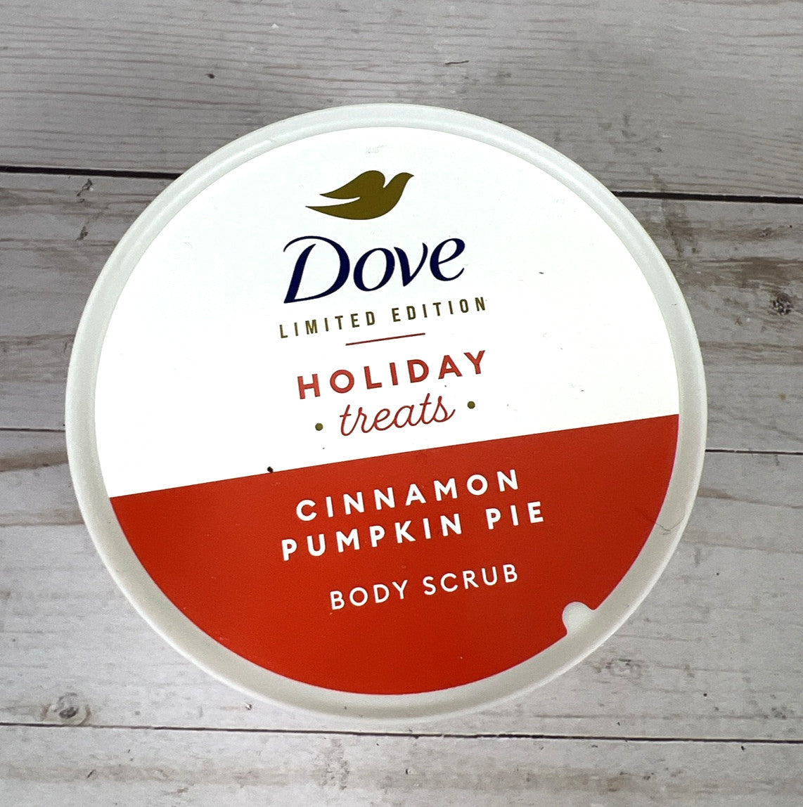 Dove Limited Edition Holiday Treats CINNAMON PUMPKIN PIE Body Scrub
