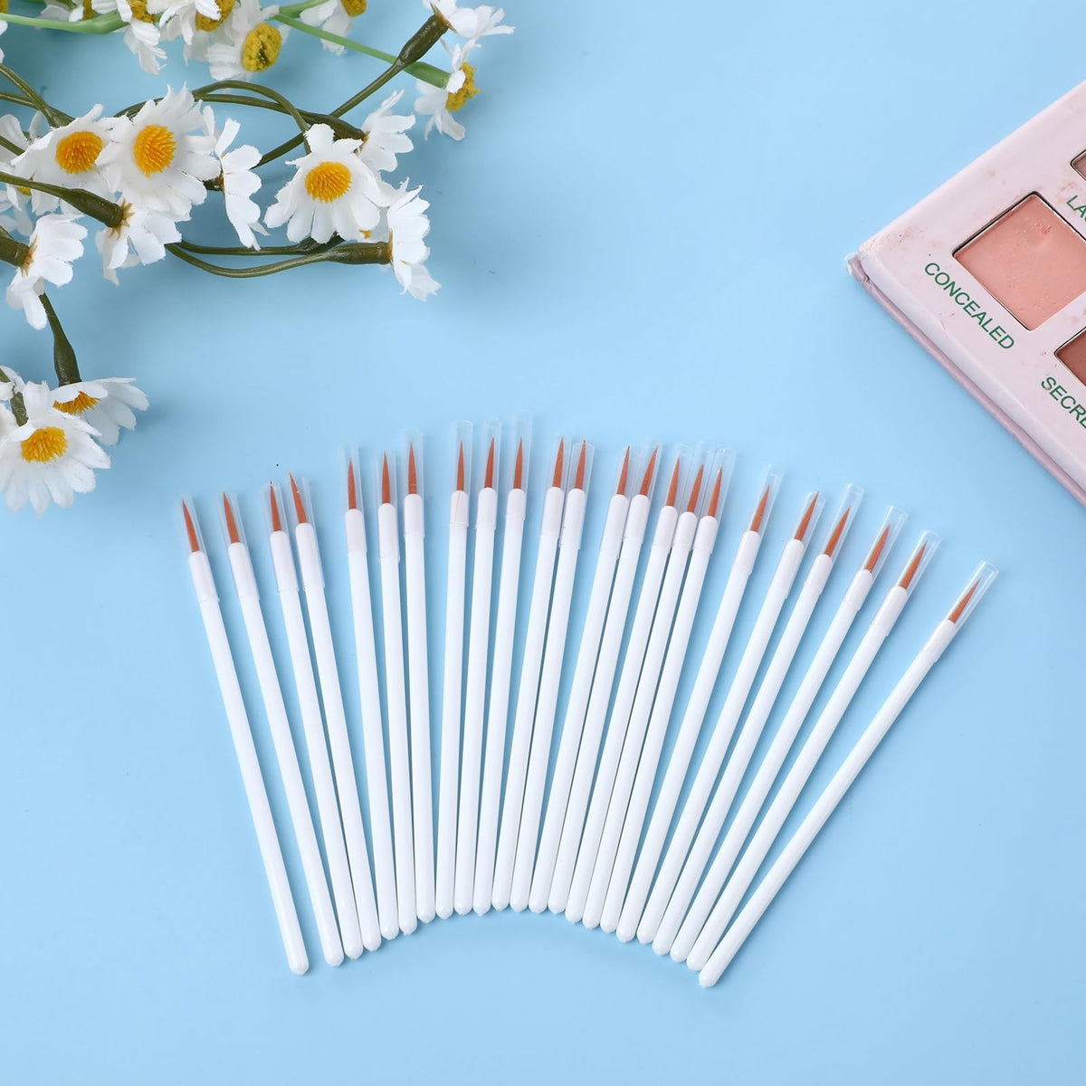 Disposable Eyeliner Brush Set with Ultra-Fine Tips - 150 Micro Applicators for Precise Makeup