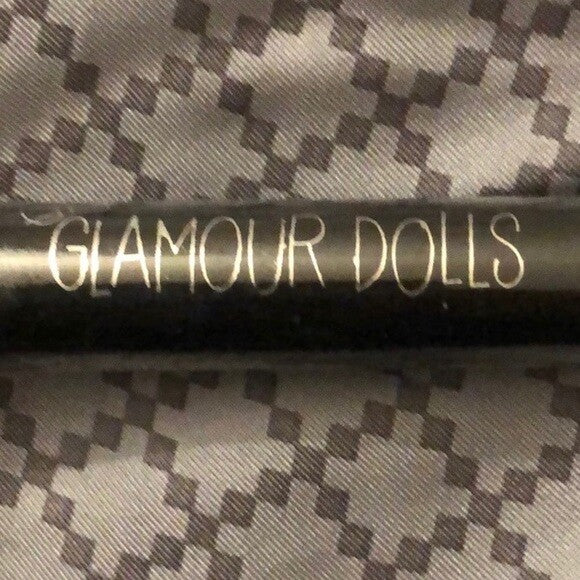 Vegan Cruelty-Free Black Mascara for Lengthening and Thickening