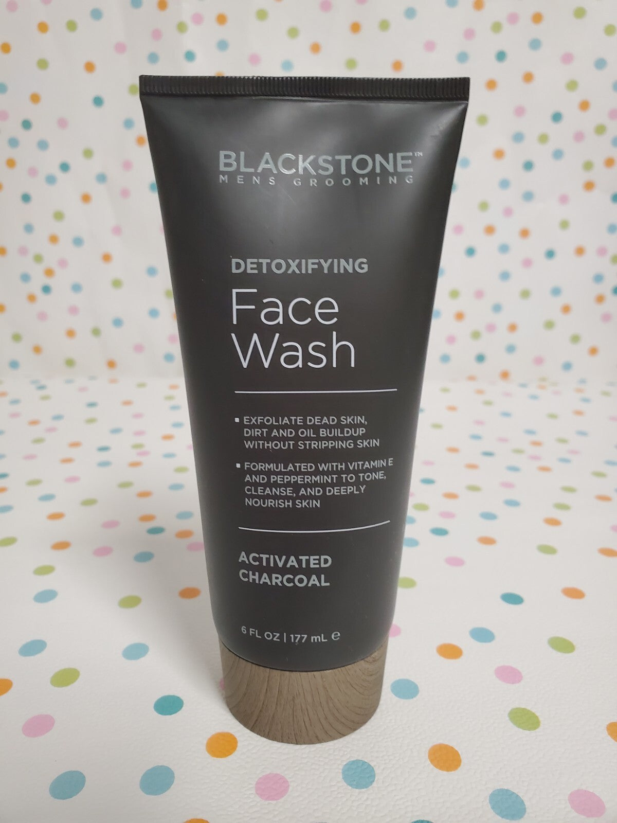Men's Detox Face Wash with Activated Charcoal - Deep Cleansing & Exfoliating, 6 fl oz