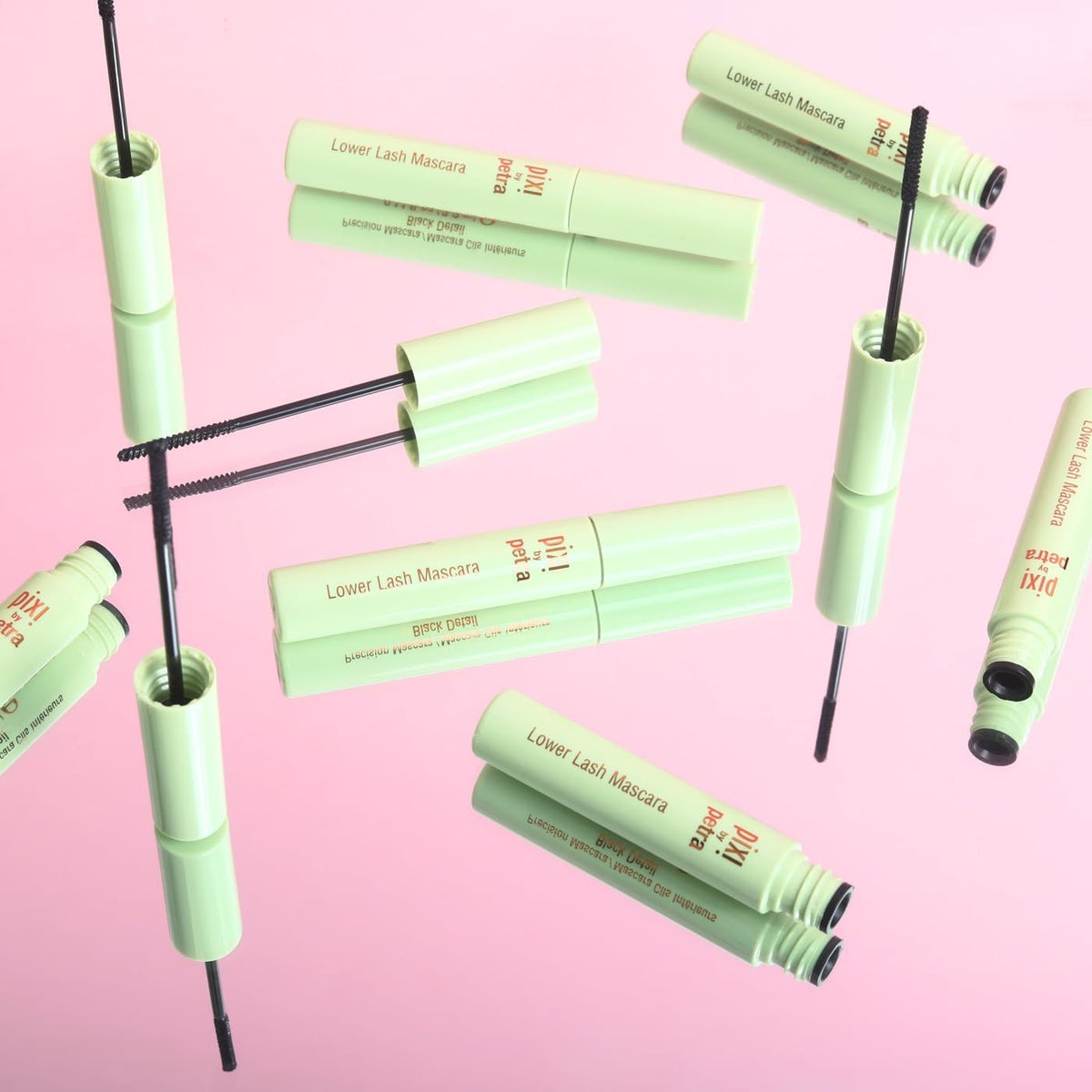 Water-Resistant Lower Lash Mascara with Slim Brush - Vitamin E & Panthenol