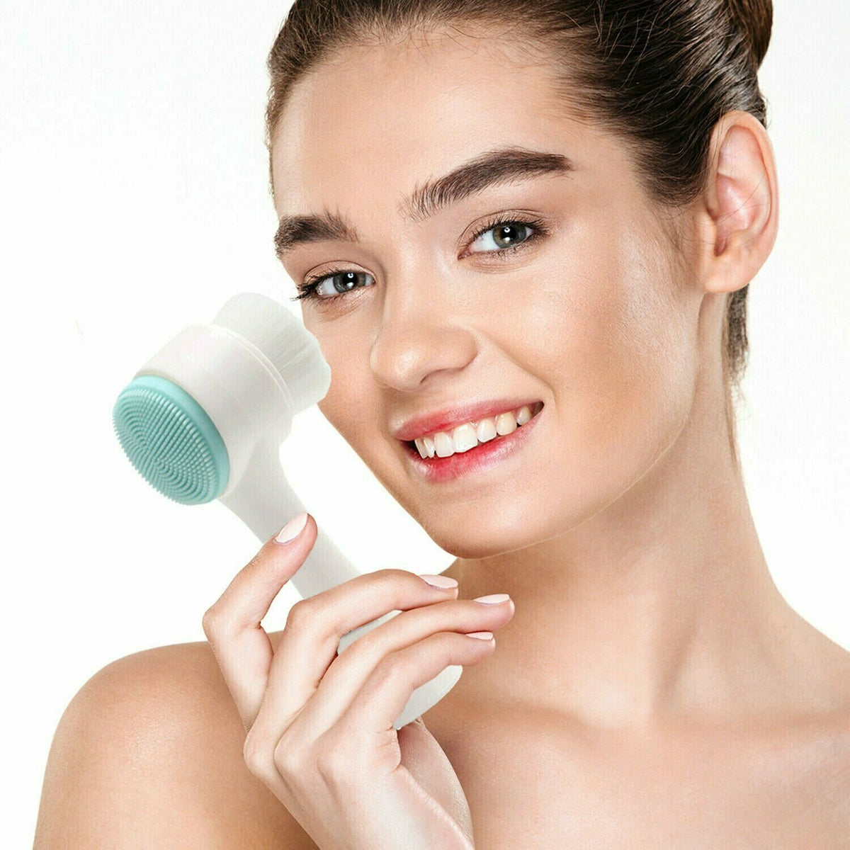 2-in-1 Facial Cleansing and Exfoliating Brush for Skin Refreshing
