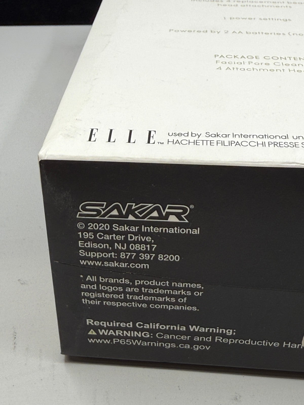 Elle Facial Pore Cleanser for Uneven Skin Tone & Pore Refinement Gray