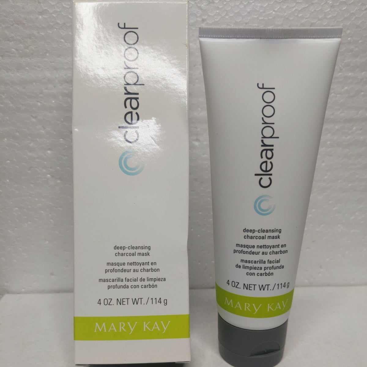 Deep Cleansing Charcoal Face Mask for Clear Skin - Acne & Pores