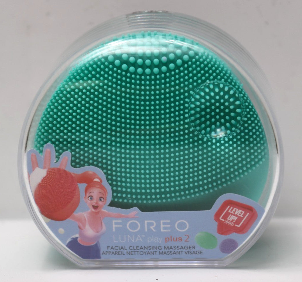 FOREO LUNA Play Plus 2 Silicone Facial Cleansing Device - Minty Cool