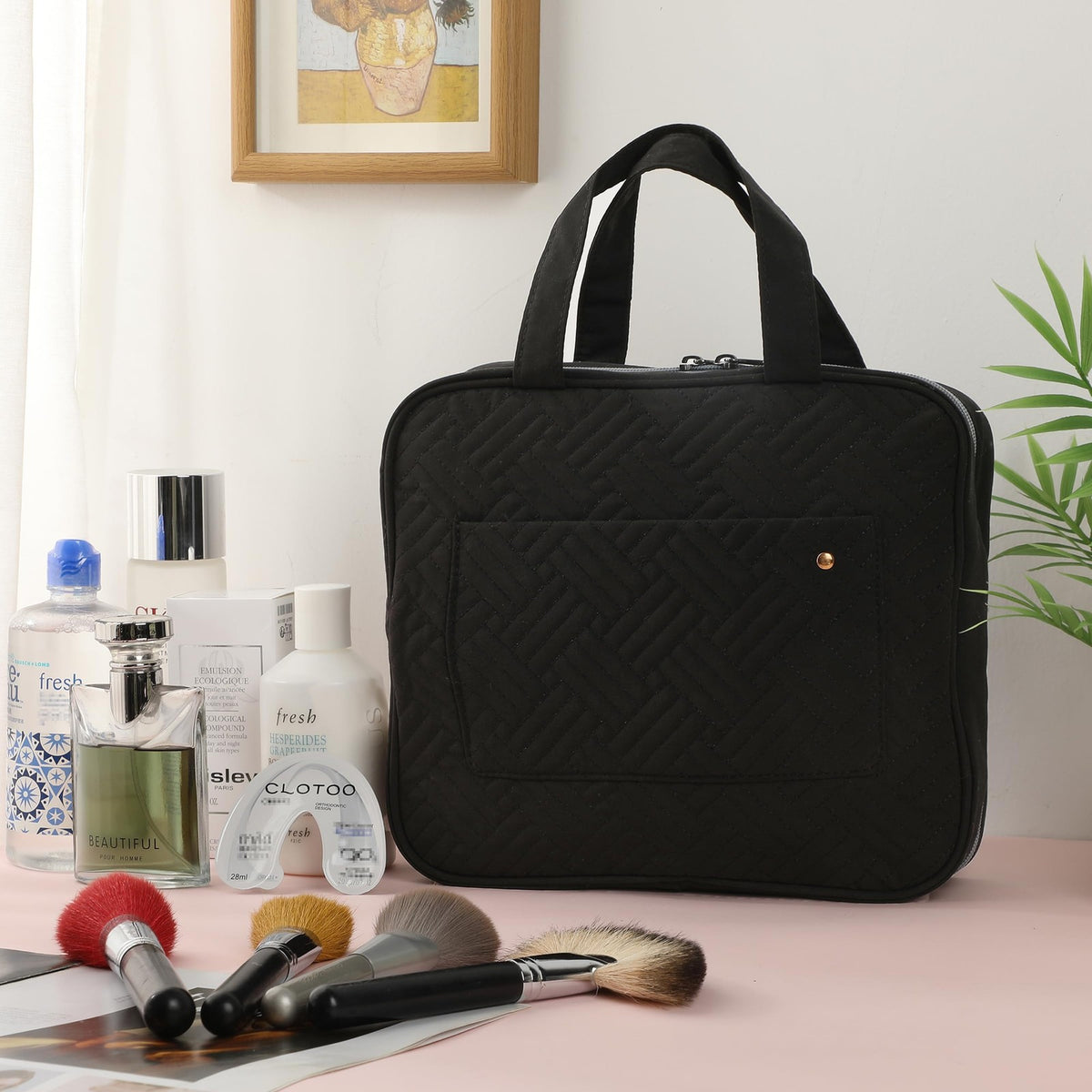 Travel Toiletry Bag for Women & Men with Hanging Hook, Water-Resistant Black