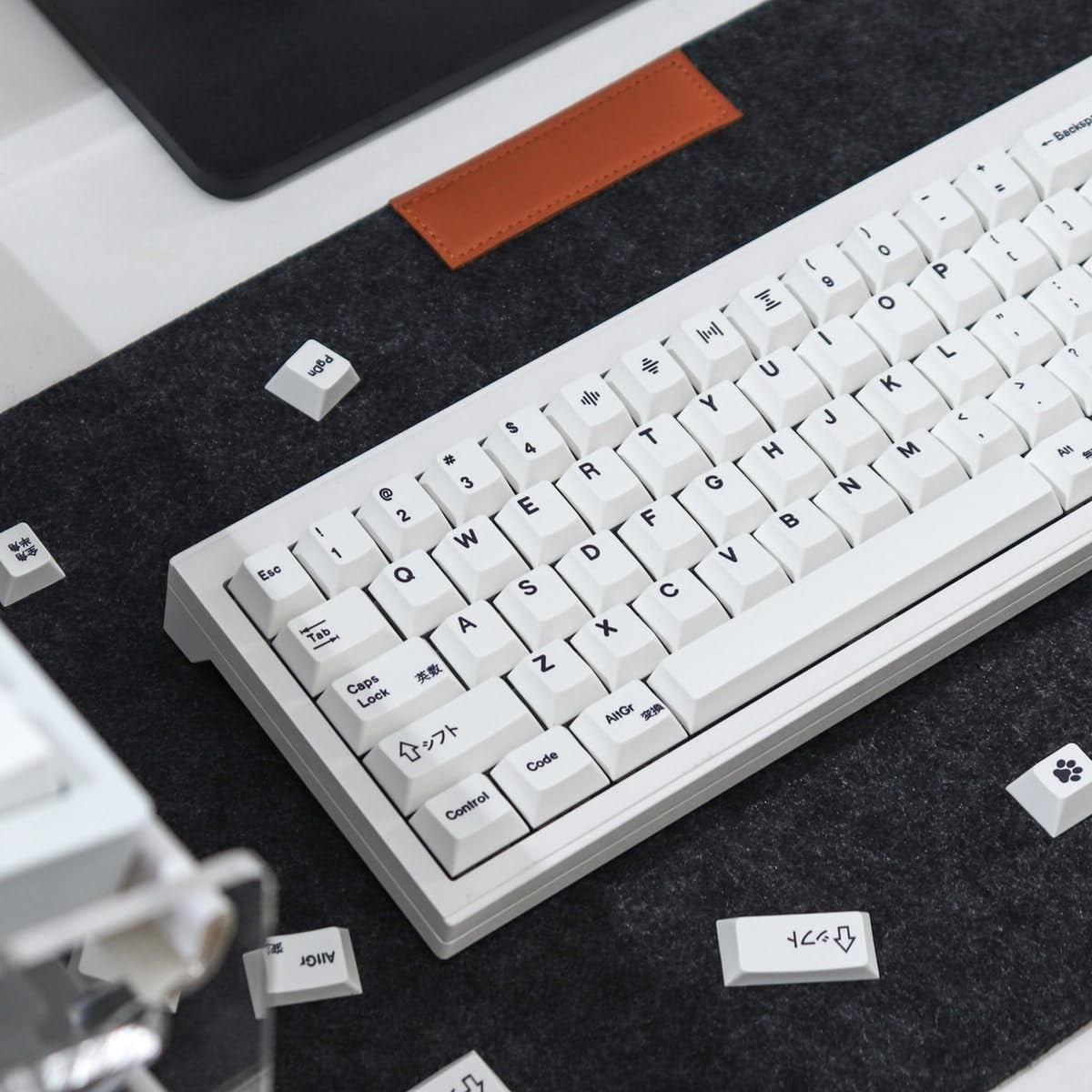 135-Key PBT Keycap Set for Mechanical Keyboard - Cherry Profile, Dye-Sub, White