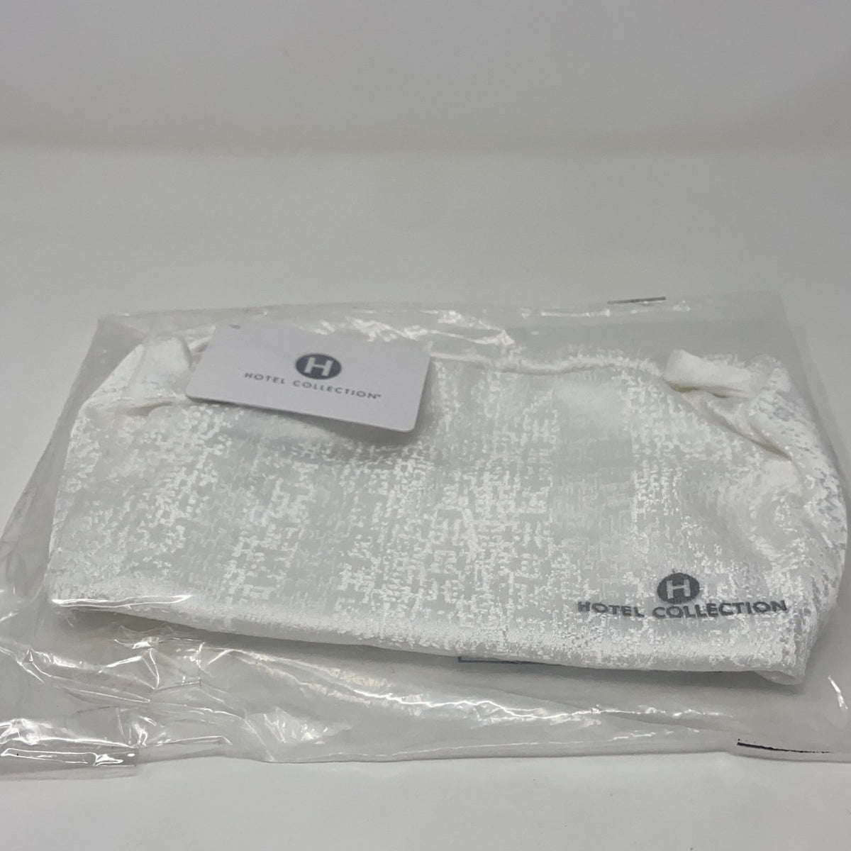 White Fractured Geo Zip Cosmetic Pouch - Hotel Collection