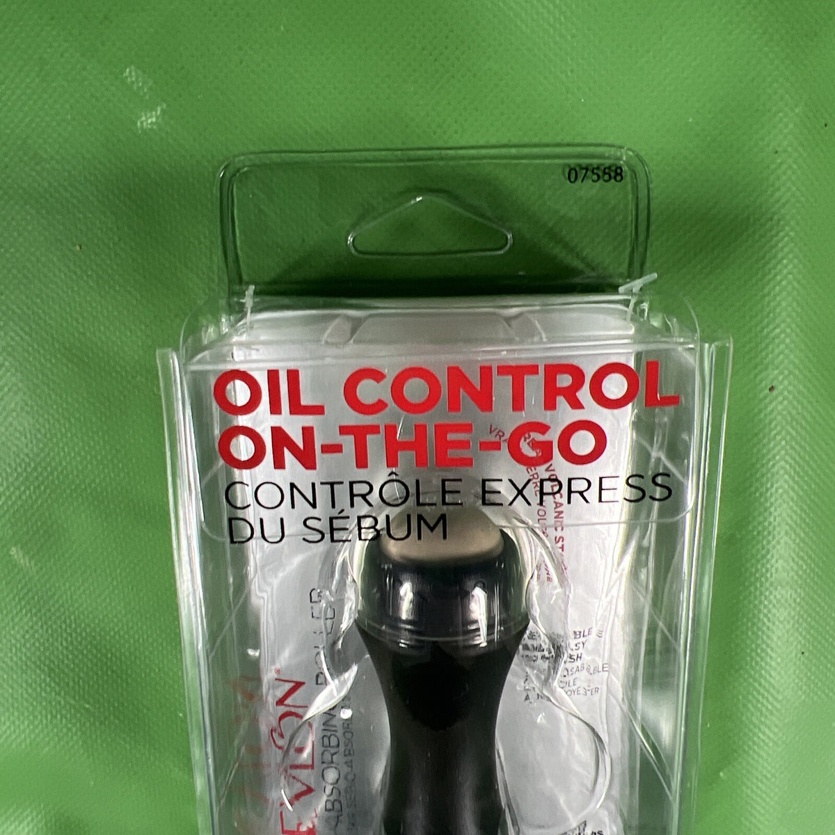 Revlon Oil Control Face Roller - On-the-Go Oil Absorbing Volcanic Tool