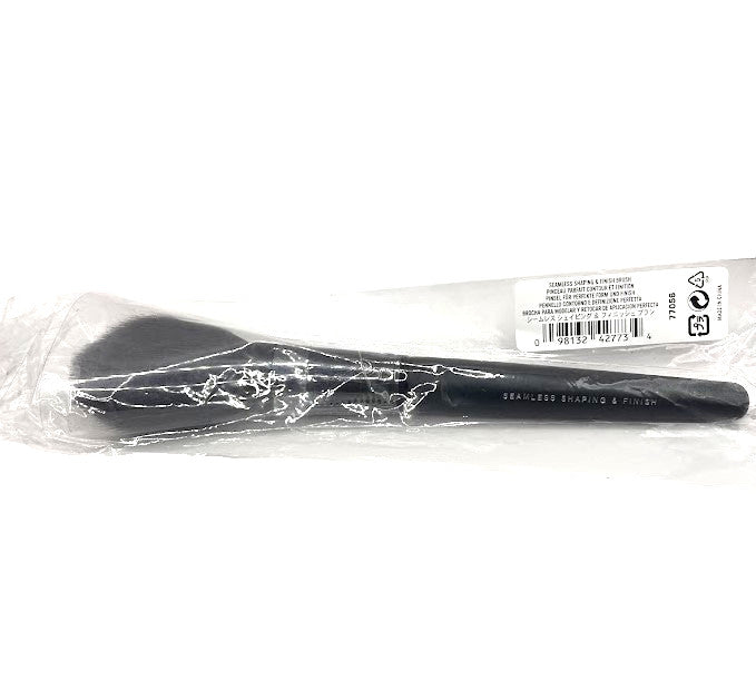 Seamless Shaping & Finish Makeup Brush for Blush, Bronzer & Highlighter
