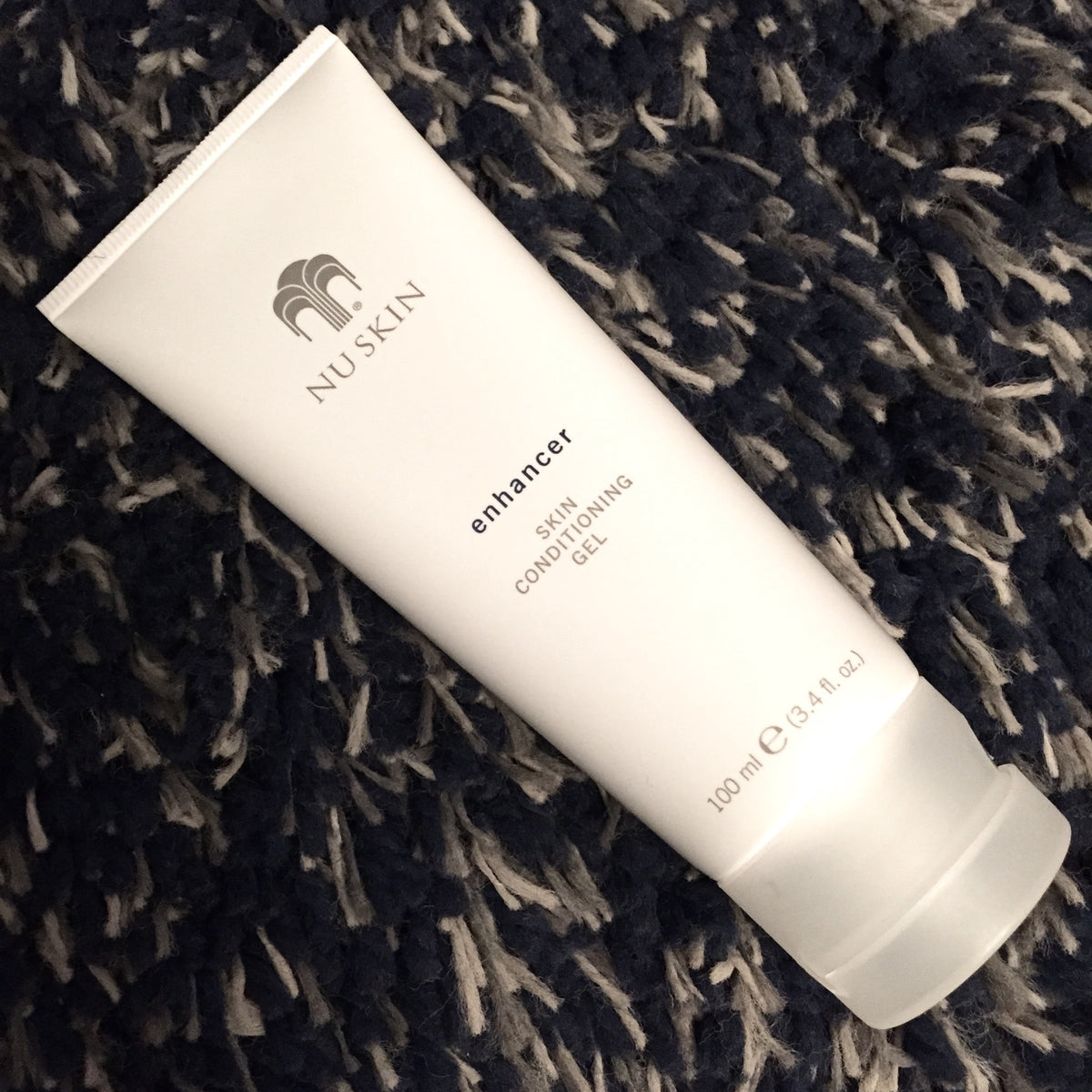 Skin Conditioning Gel with Aloe Vera Moisturizer