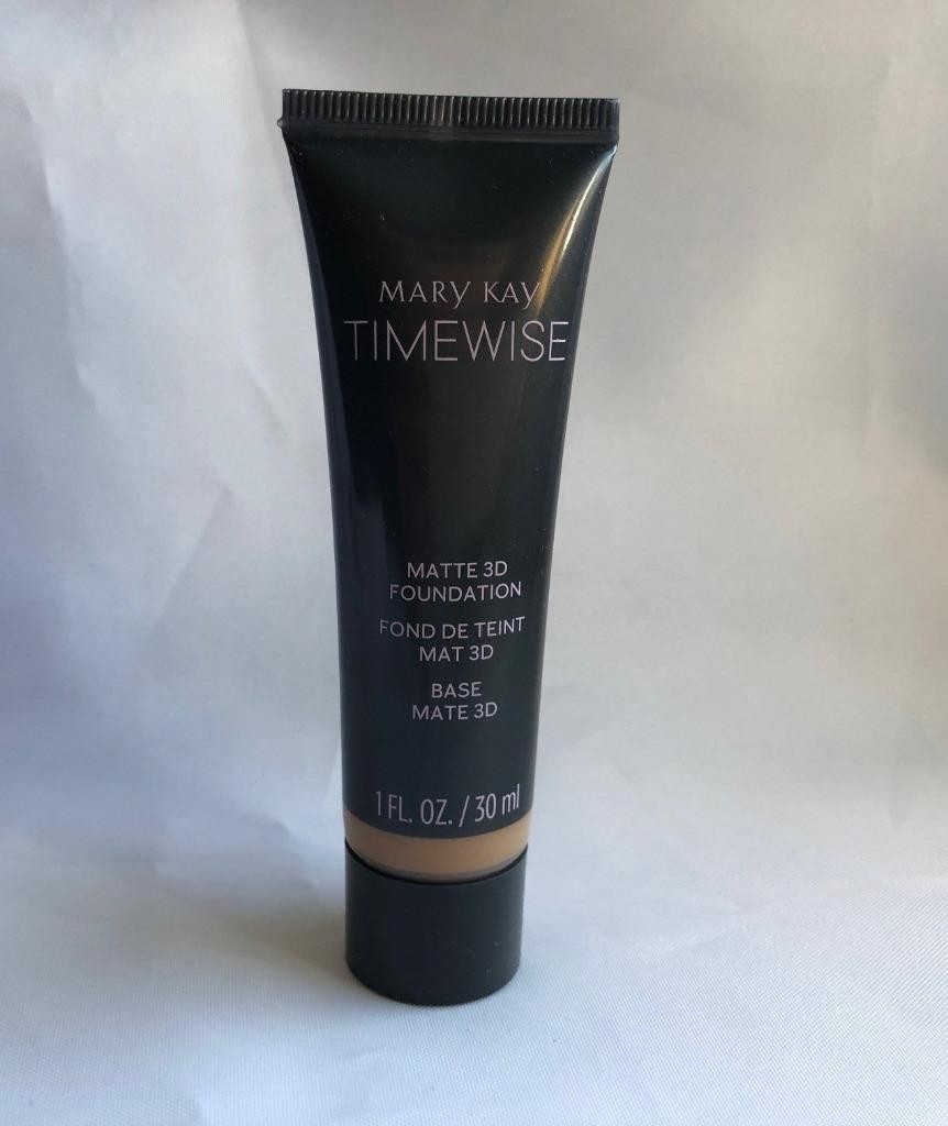 Matte Liquid Foundation for Oily Skin - Custom Shade Selection, Long-Lasting Coverage