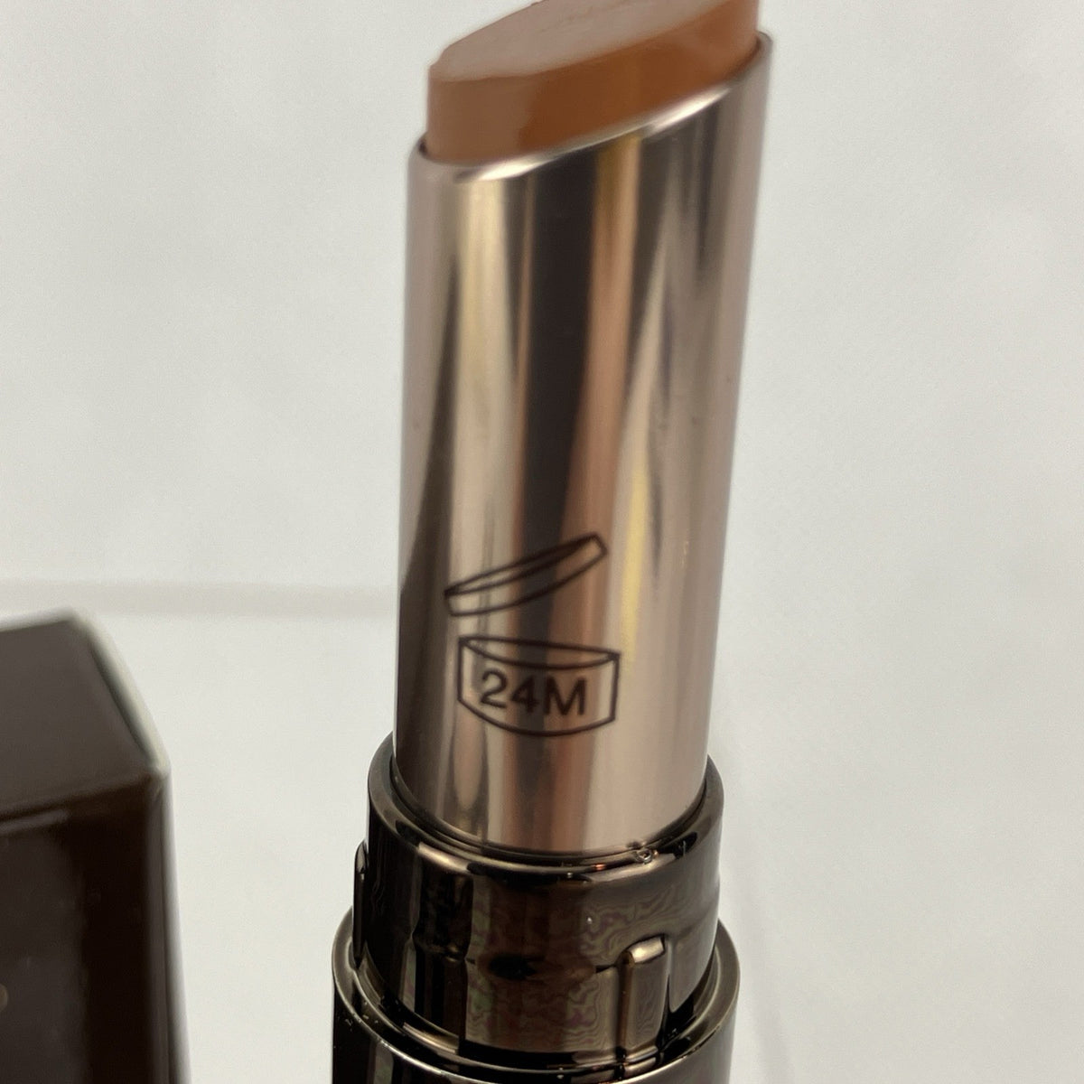 Concealer Stick Cinnamon Shade 1126 - Full Size Face Makeup