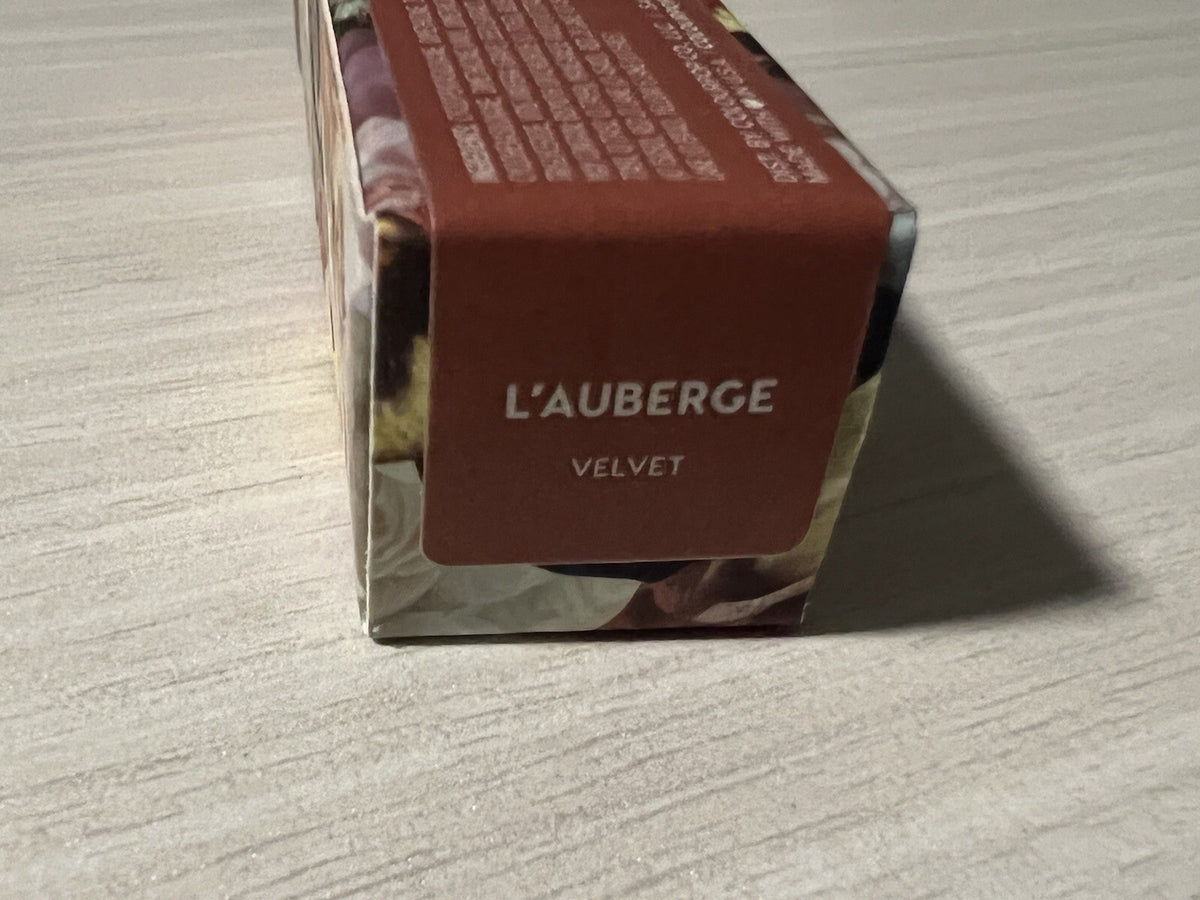 Liquid Lipstick L'AUBERGE - Velvet Finish, Nourishing, Coral Shade