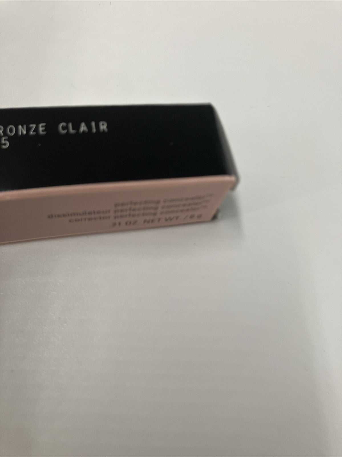 Mary Kay Perfecting Concealer LIGHT BRONZE 0.21 oz. - New in Box